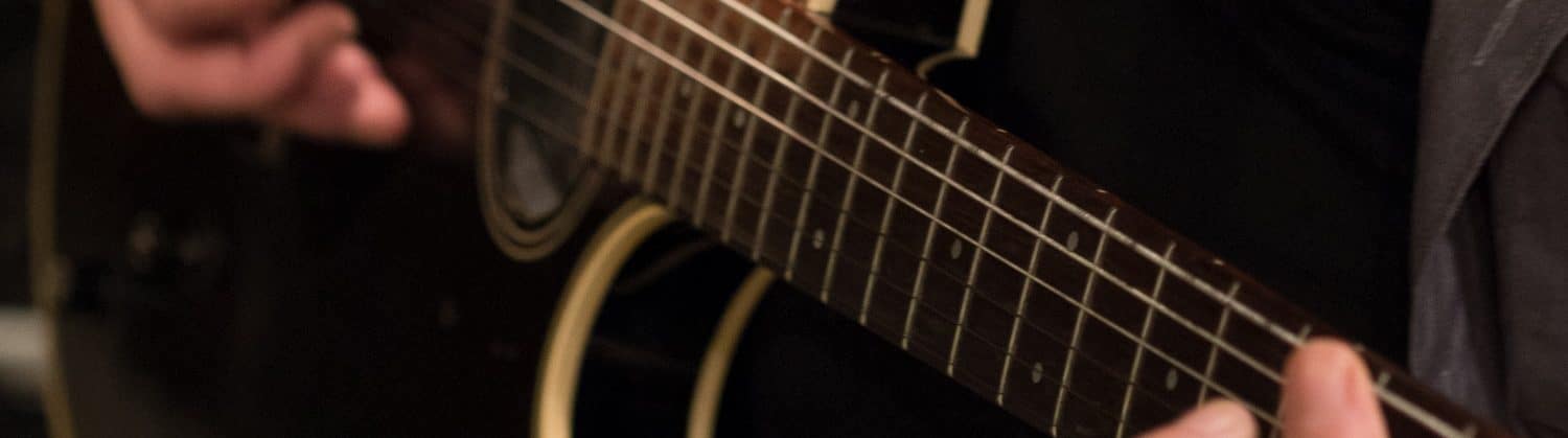 cropped-guitar_opposition-1.jpg